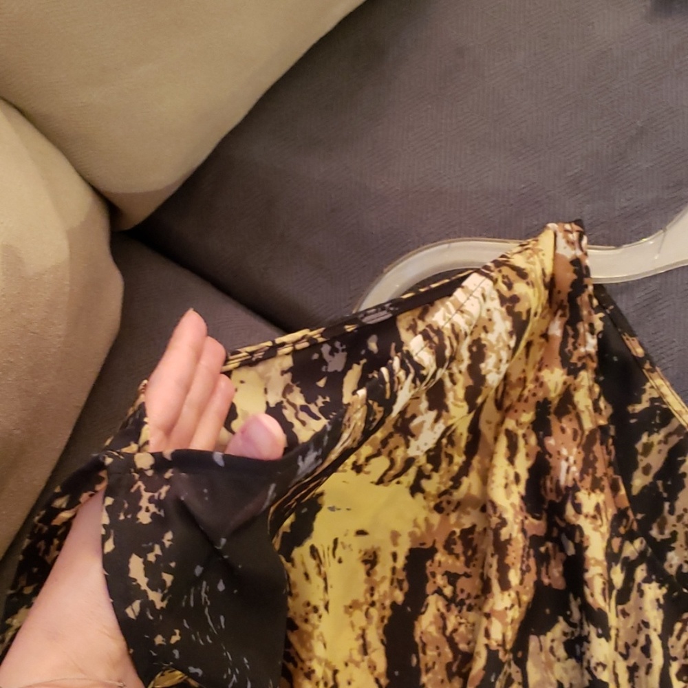 Dress - Picture 4 of 4